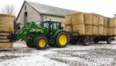 John Deere 6230