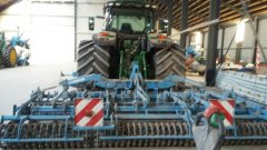 John Deere 6R  Lemken