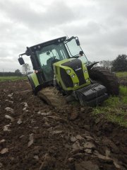 Claas Arion 620