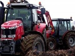 2x Massey Ferguson