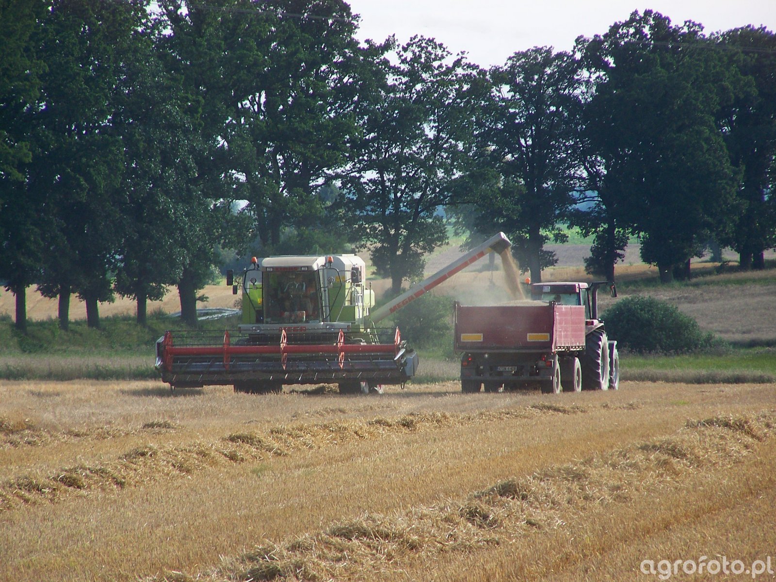 Claas Mega 208 , Case IH Magnum 7210 Pro