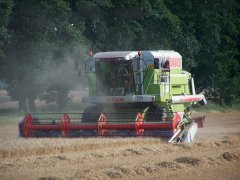 Claas Mega 208 Dominator