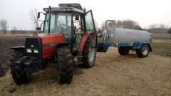 Massey Ferguson 6140 & Streu-Mix 4000