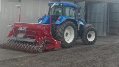 New Holland T7550 & Howard 32 & Konskilde NCS3130