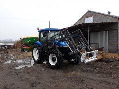 New Holland TD80D i Amazone