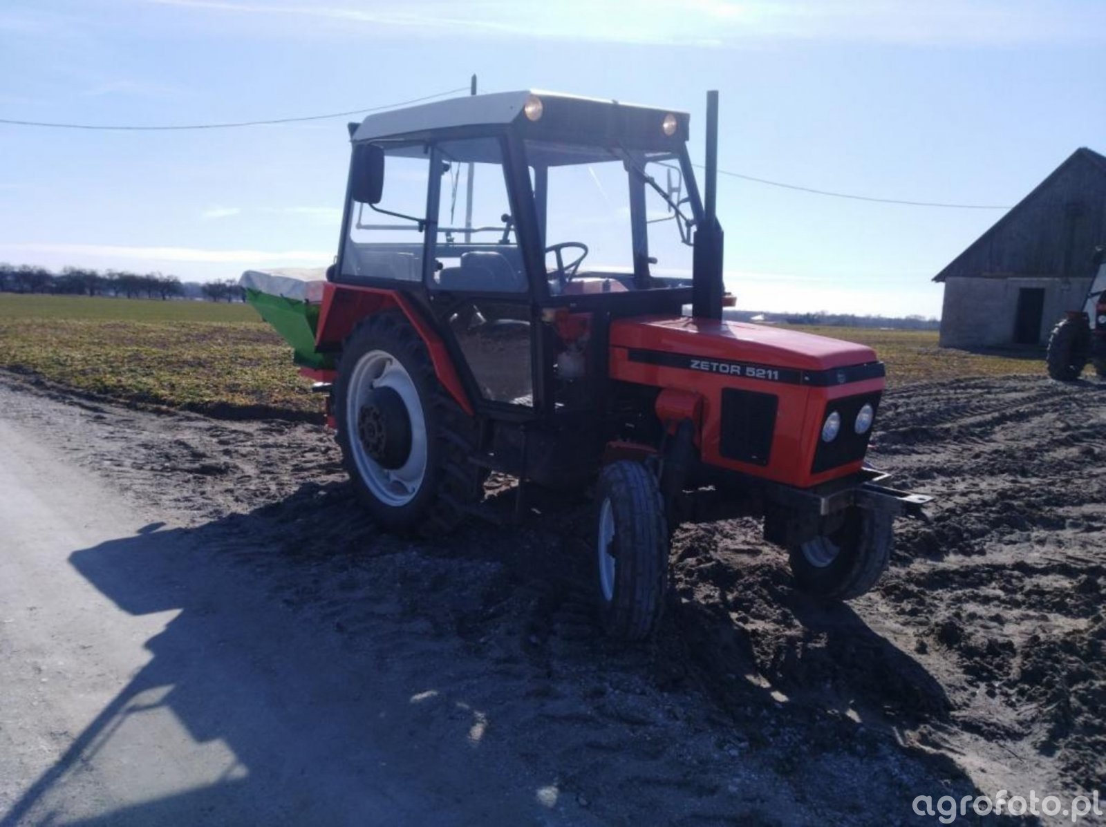 Zetor 5211 1984-1987 Dane techniczne - AgroTesty.pl