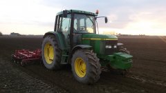 John deere 6310