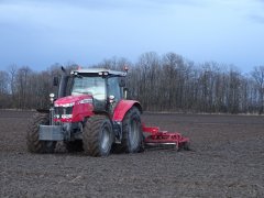 Massey Ferguson 7718