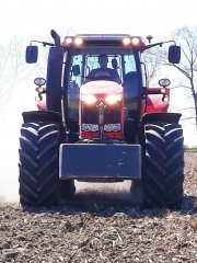 Massey Ferguson 7726 & Rauch Axis 3.0