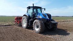 New Holland T7 165s