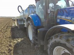 New Holland T 7.210 i Joskin MEB 12000