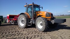 Renault Ares 826 rz Agro-Line Pottinger Vitasem 302 