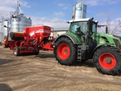 Strip-till Czajkowski Maciej + Fendt 826