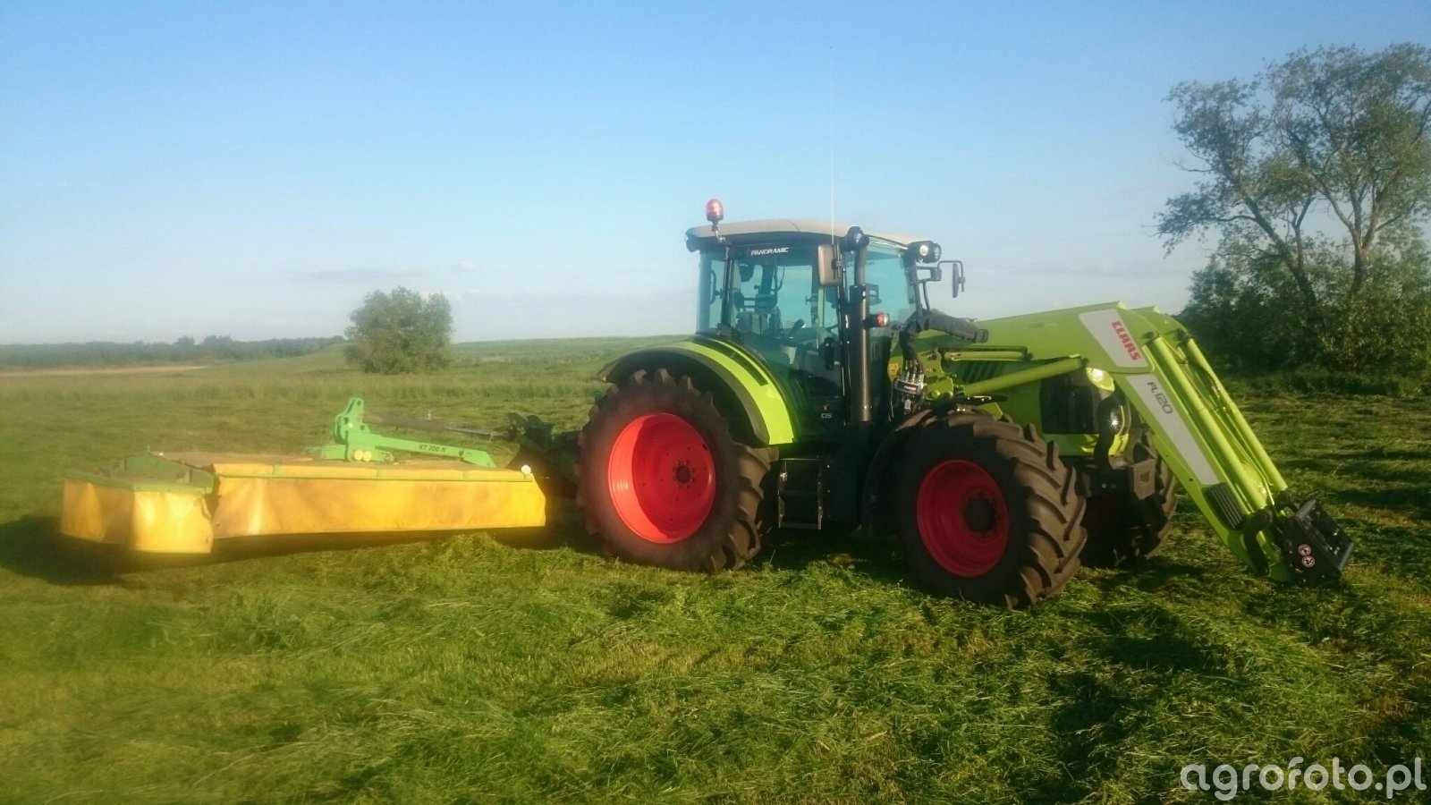 Claas Arion 430 Cis + Samasz KT 300 H
