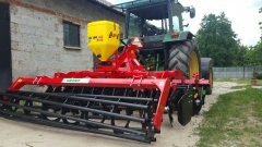 Grano system Shark SHS 3.0 & siewnik poplonu APV