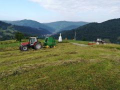 Massey Ferguson 3080E, New Holland L85