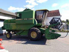 John Deere 1075