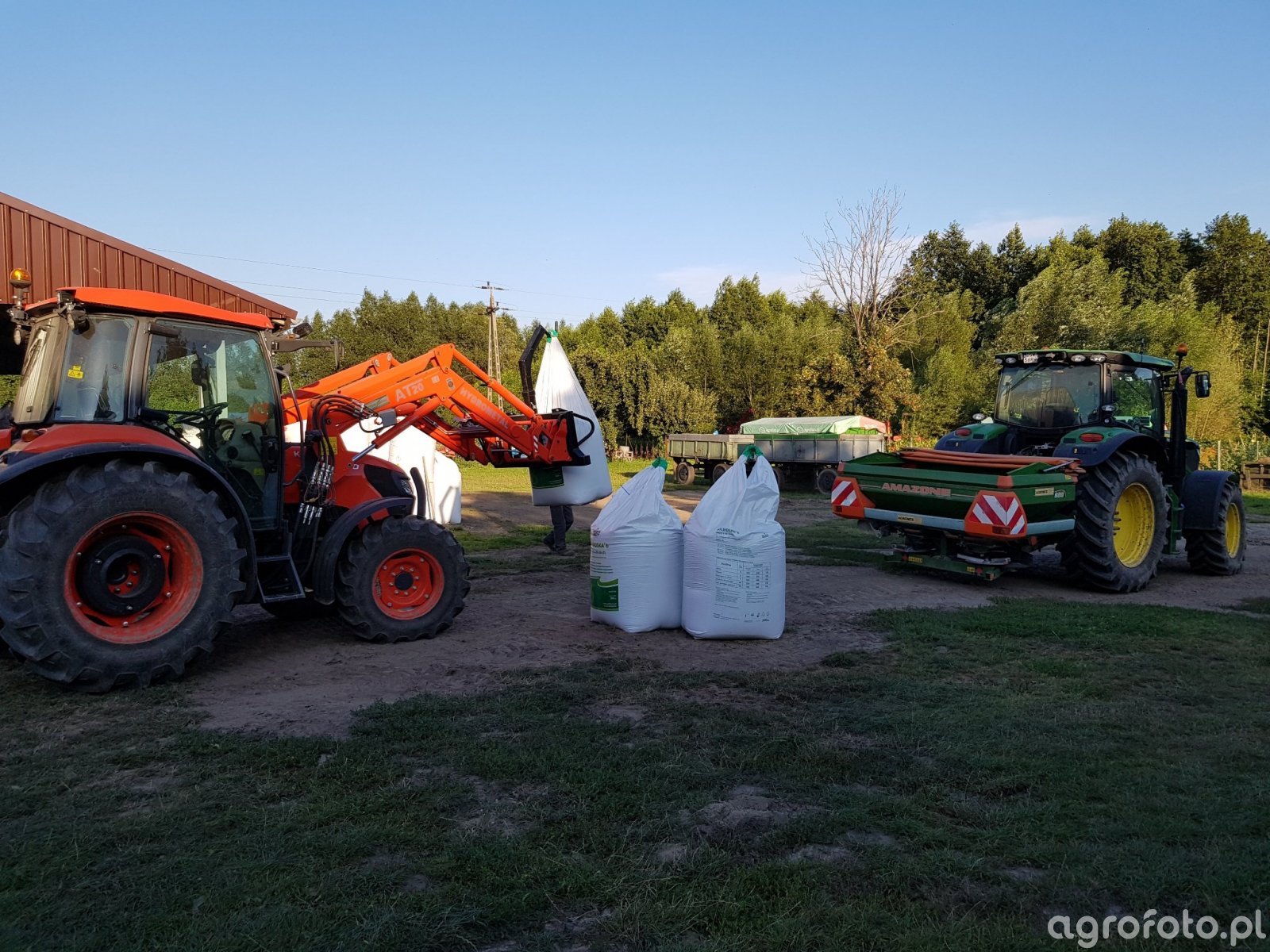kubota m7060 i John deere 6140r