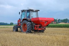 Massey Ferguson 3050 & KUHN MDS 701