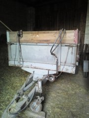 Rozrzutnik do przewozu zboza