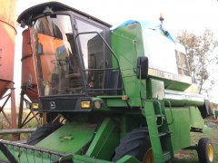 John Deere 1072