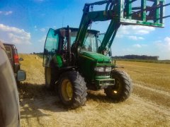 John Deere 5720