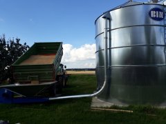 John Deere 5080M & Pronar T653/1