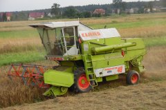 CLAAS DOMINATOR 48