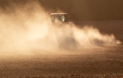 John Deere + Vaderstad