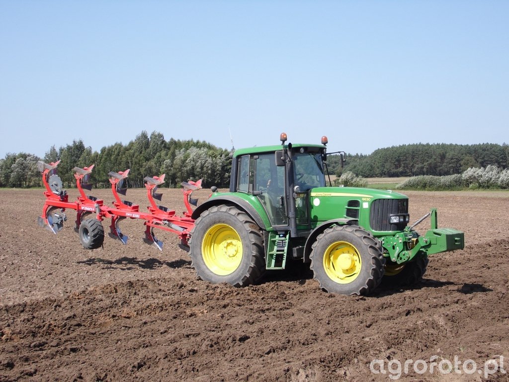 John Deere 6630 i Unia Ibis XMS