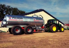 Pichon TCi 15700 + John Deere 155M