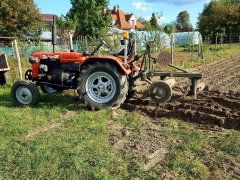 Zetor T-25k + Pług Unia 