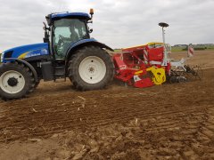 New Holland t6050 & Vitasem 302A