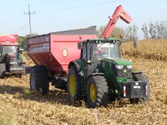 John Deere 6155M - Przyczepa przeładowcza PP14