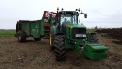 John Deere 6630 & Rozrzutnik Coutand Twister