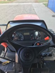 Kubota M7040 Narrow