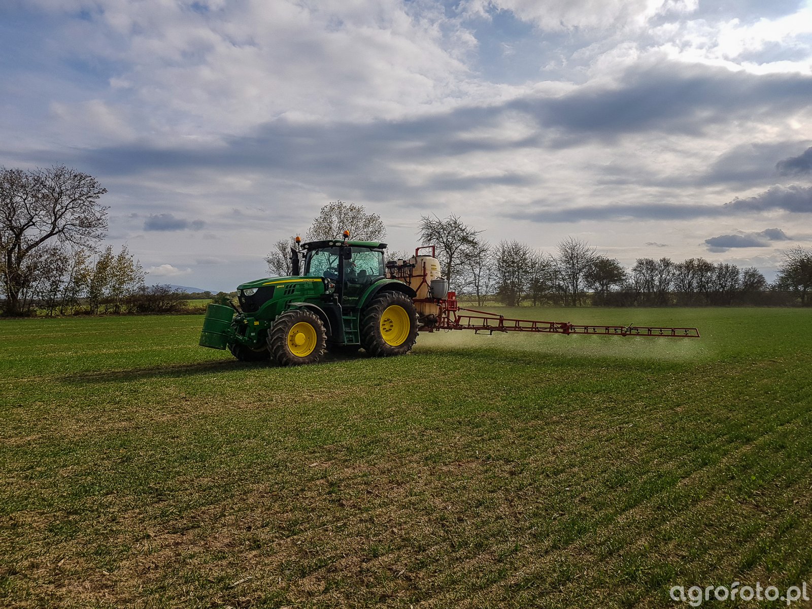Pszenica ozima Rivero - 20.10.2018 - John Deere 6140r - Bury perkoz