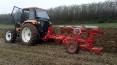 Renault 954 MI + Niemeyer Volly Mat 3+1