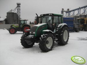 Valtra N141