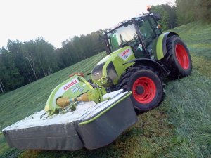 Claas Axos 340 CX