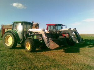 Valtra i John Deere