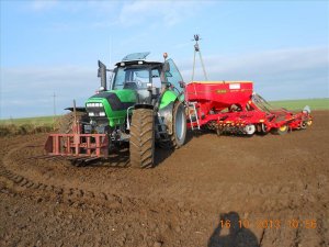 Deutz Fahr Agrotron M650 i Vaderstad Spirit 400