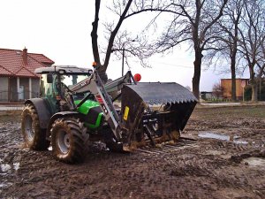 Deutz-Fahr Agrofarm 420PL