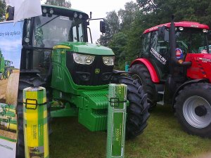 John Deere 6115 M + Zetor Proxima