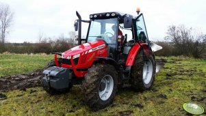 Massey Ferguson 5450 + Kuhn