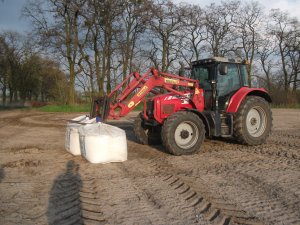 Massey Ferguson 6470