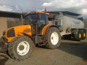 Renault Ares 640RZ + PEECON 13000l