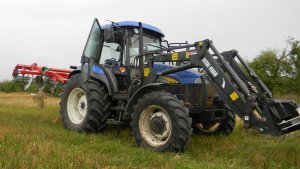 New Holland TD5040 + Agro Mix