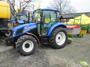 New Holland  T4.75 i Unia Brzeg MX Premium