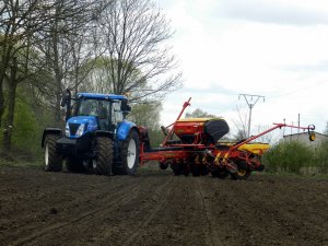 New Holland T7.260 + Vaderstad Tempo F8